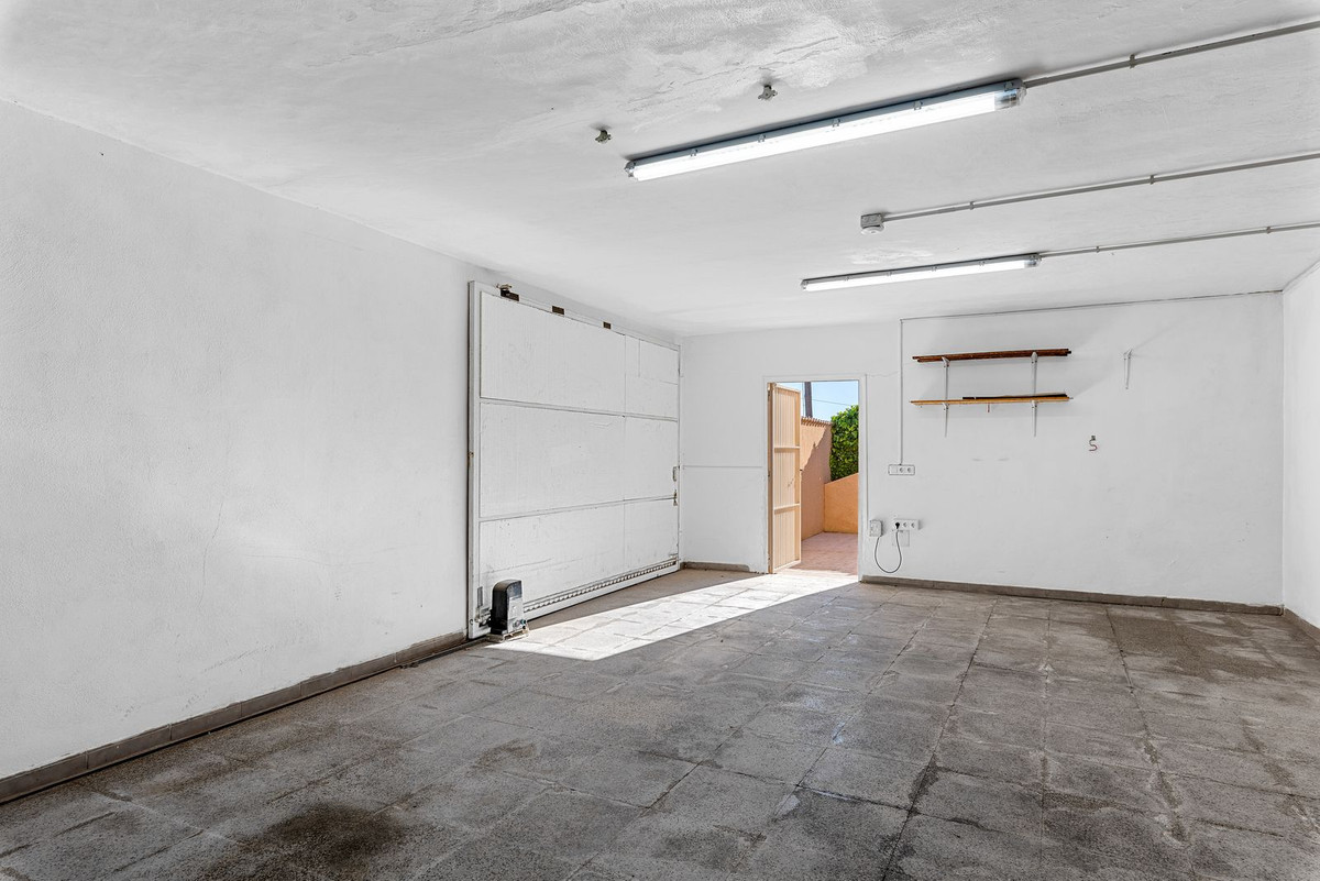 Property main view 44