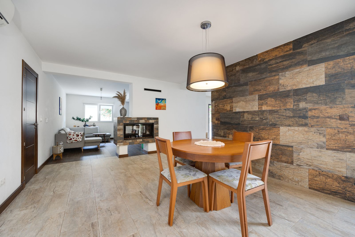 Property main view 33