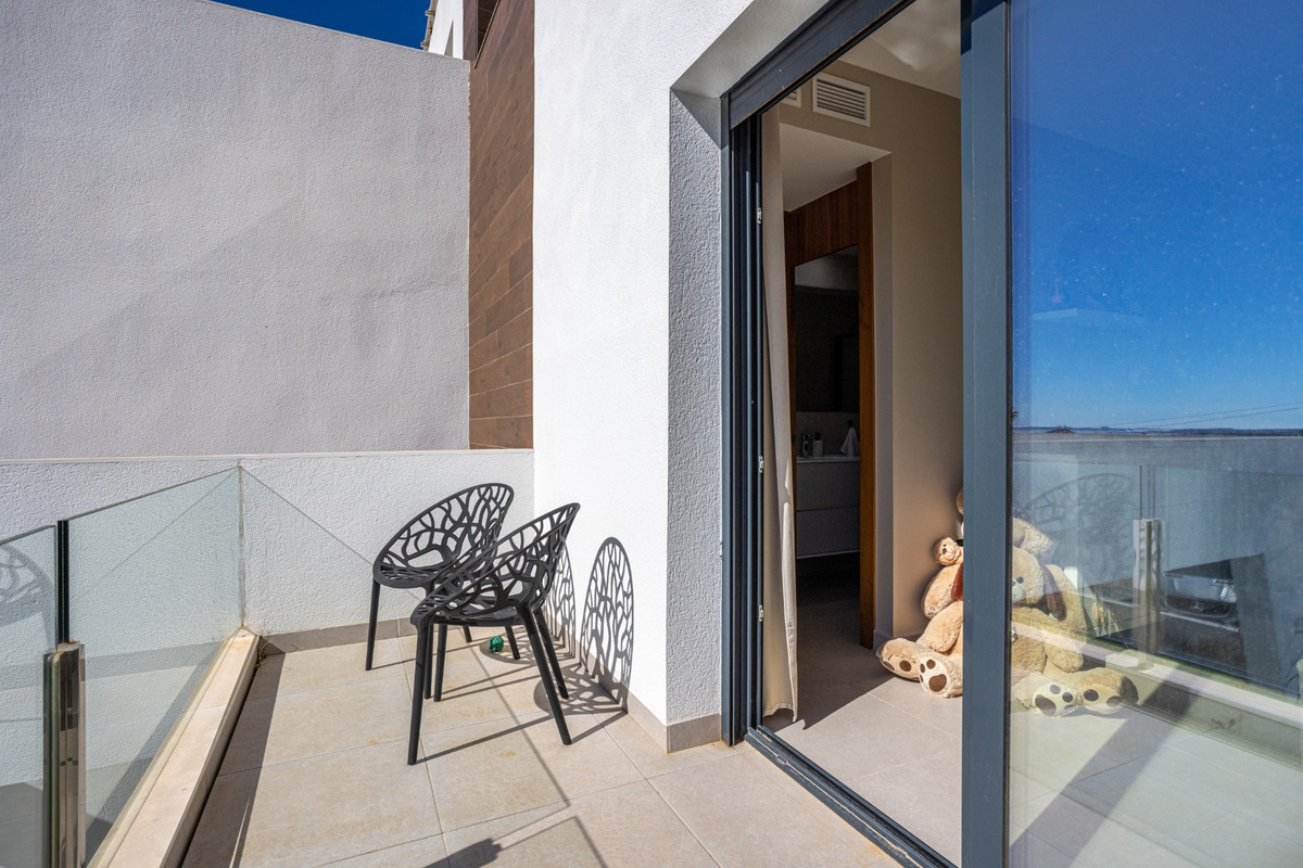 Property main view 25