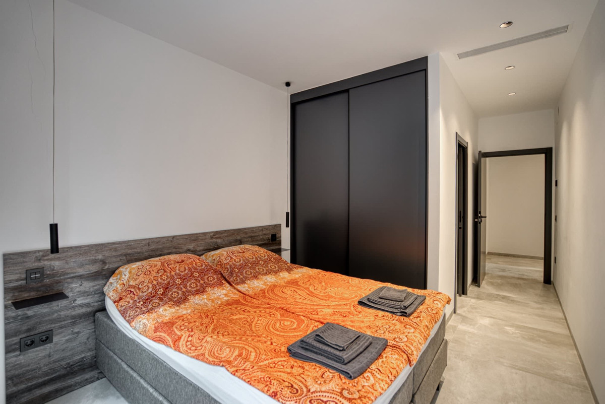 Property main view 40