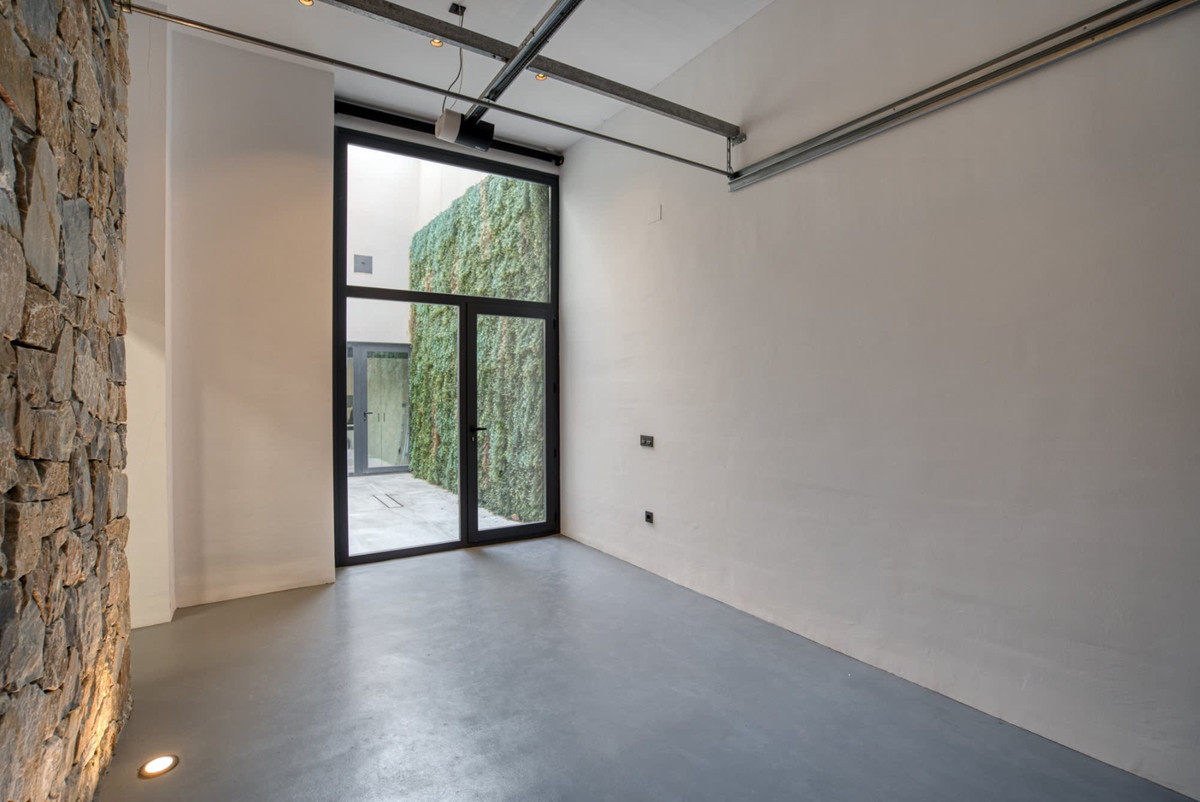 Property main view 49