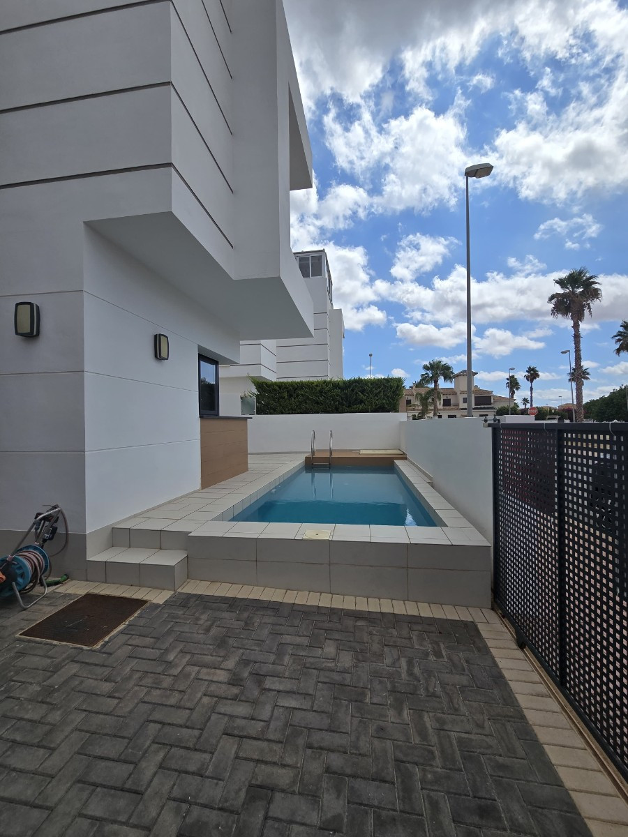 Property main view 44