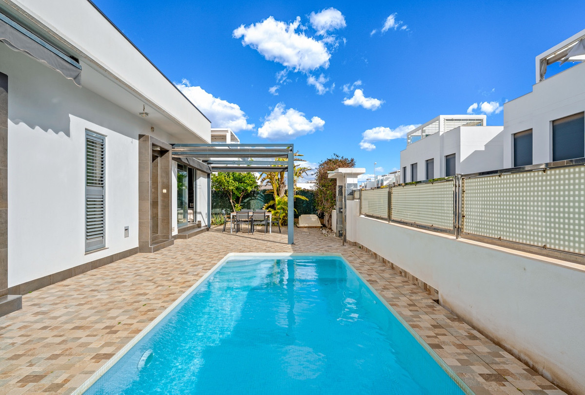 Huis te koop in Ciudad Quesada | 3 slaapkamers H5304373