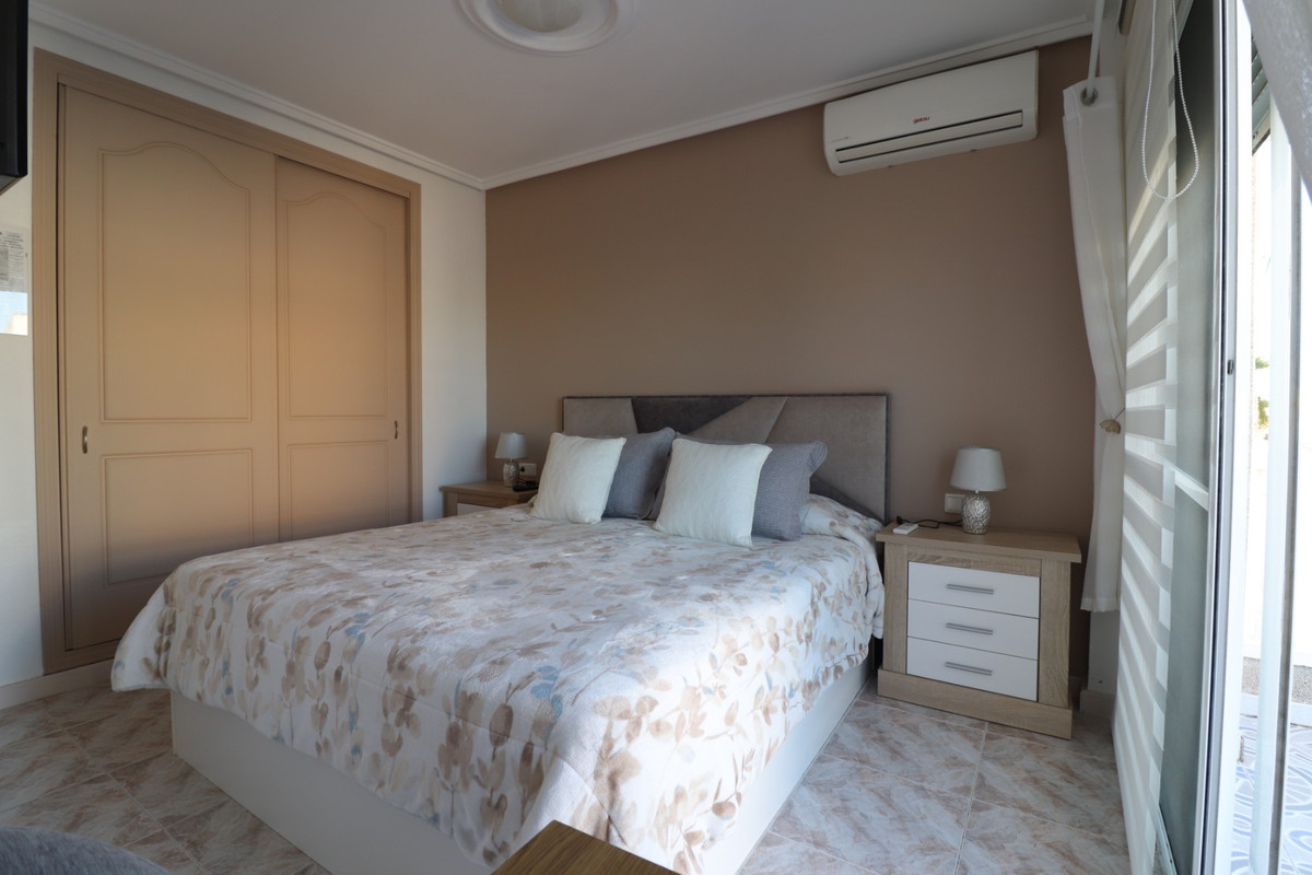 Huis te koop in Ciudad Quesada | 3 slaapkamers H5304706