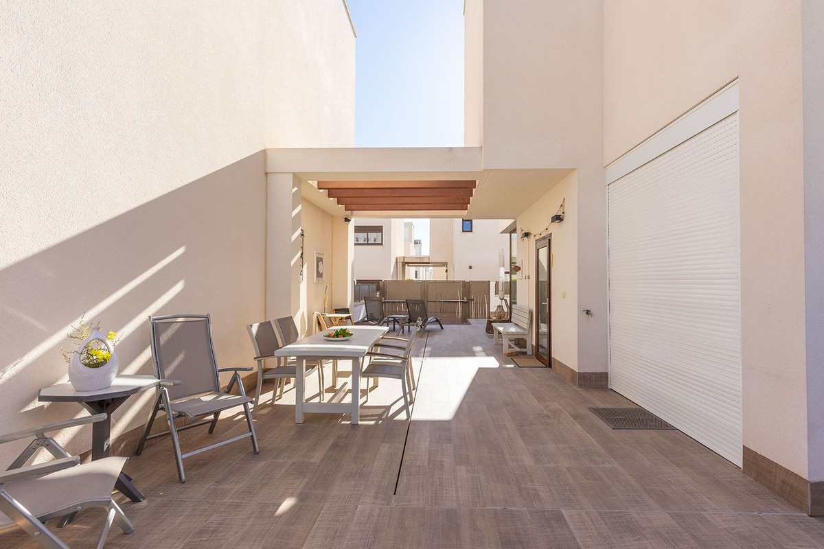 Huis te koop in Ciudad Quesada | 3 slaapkamers H5307244