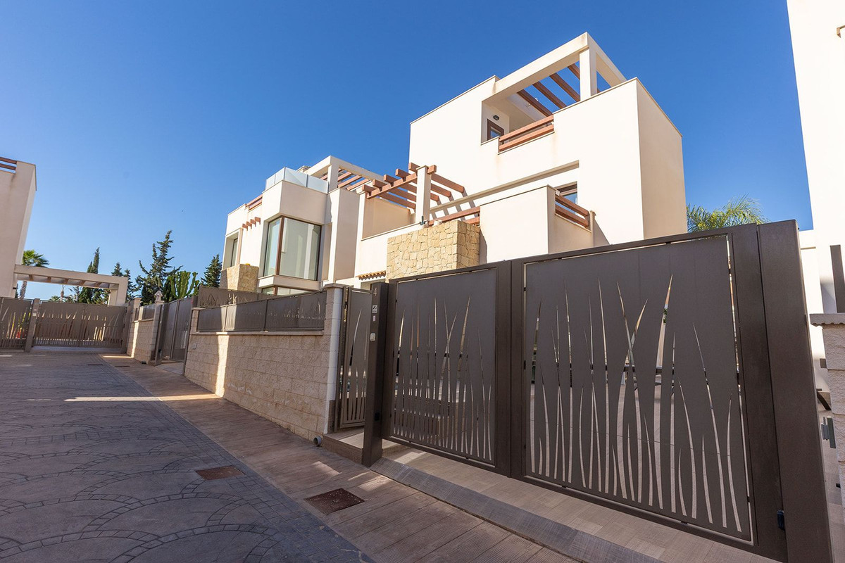 Huis te koop in Ciudad Quesada | 3 slaapkamers H5307244