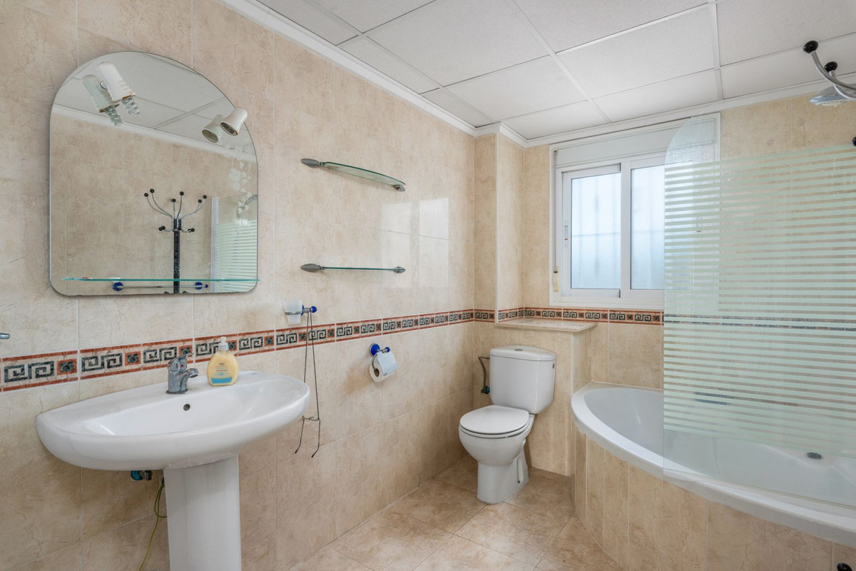 Huis te koop in Ciudad Quesada | 4 slaapkamers H5307304