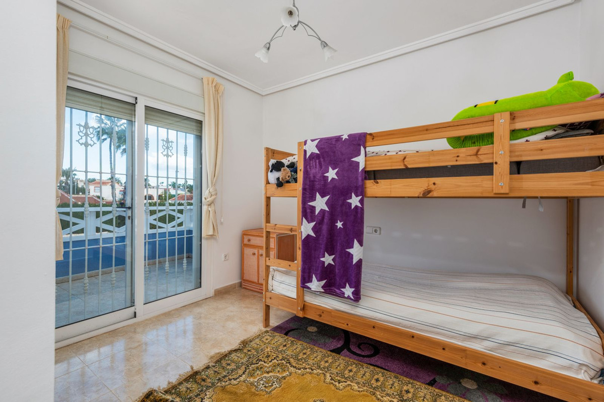 Huis te koop in Ciudad Quesada | 4 slaapkamers H5307304