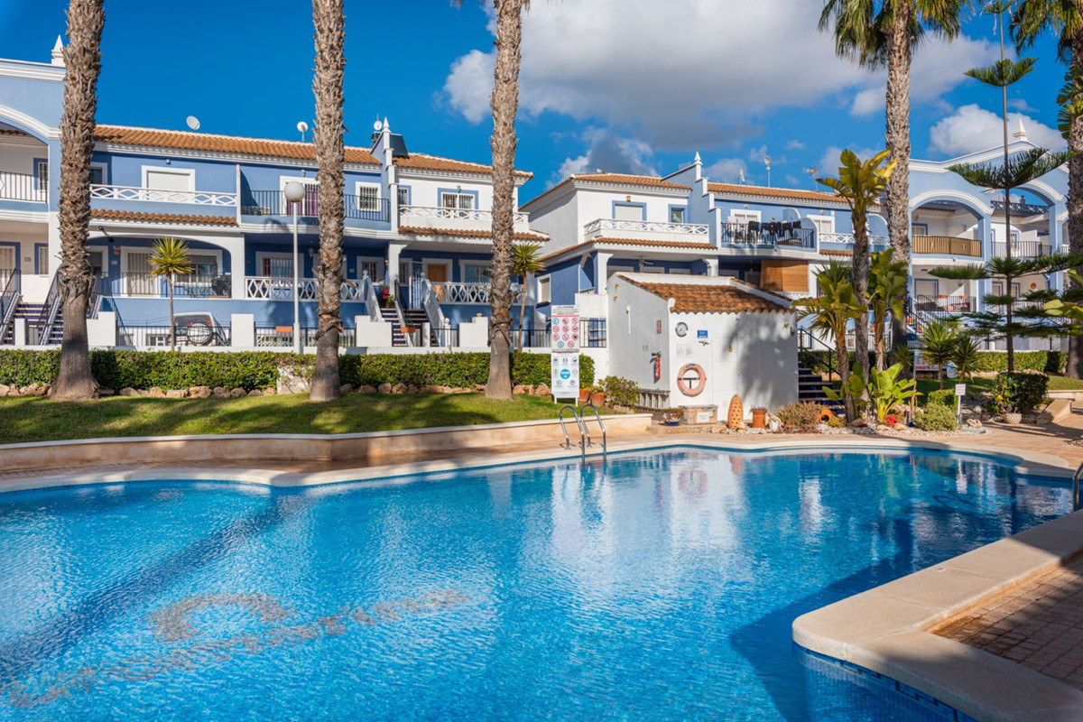 Huis te koop in Ciudad Quesada | 4 slaapkamers H5307304