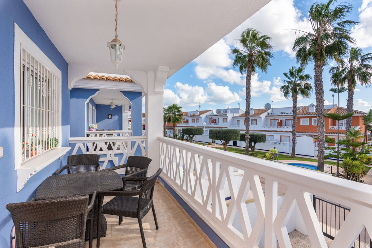 Huis te koop in Ciudad Quesada | 4 slaapkamers H5307304