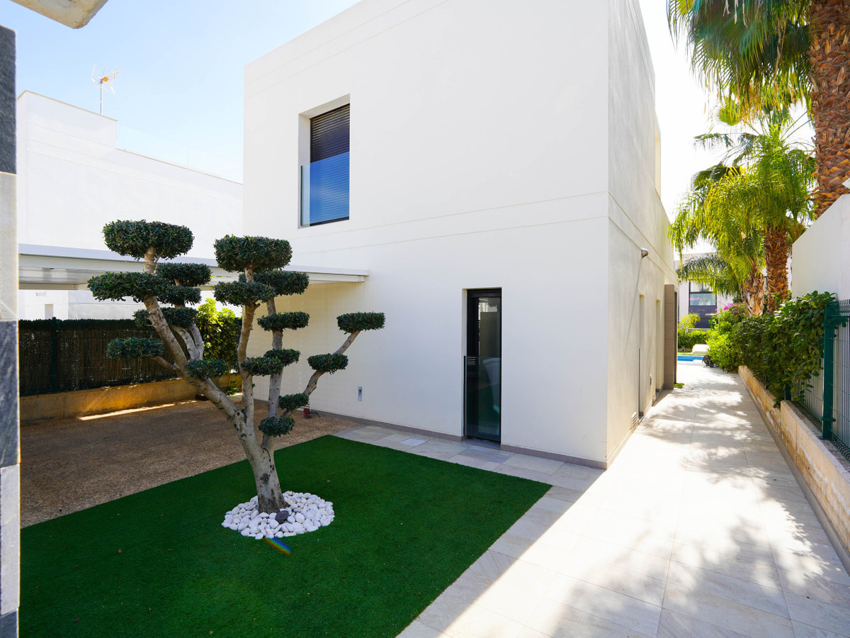 Property main view 42