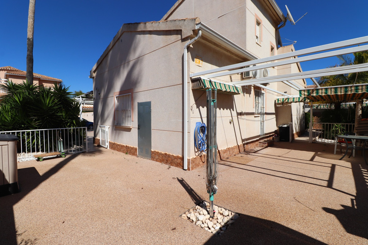 Huis te koop in Ciudad Quesada | 2 slaapkamers H5338243