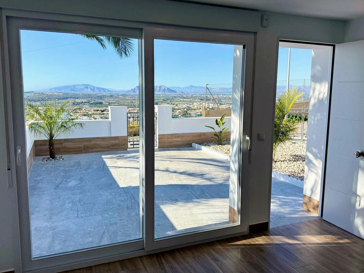 Huis te koop in Ciudad Quesada | 3 slaapkamers H5348794