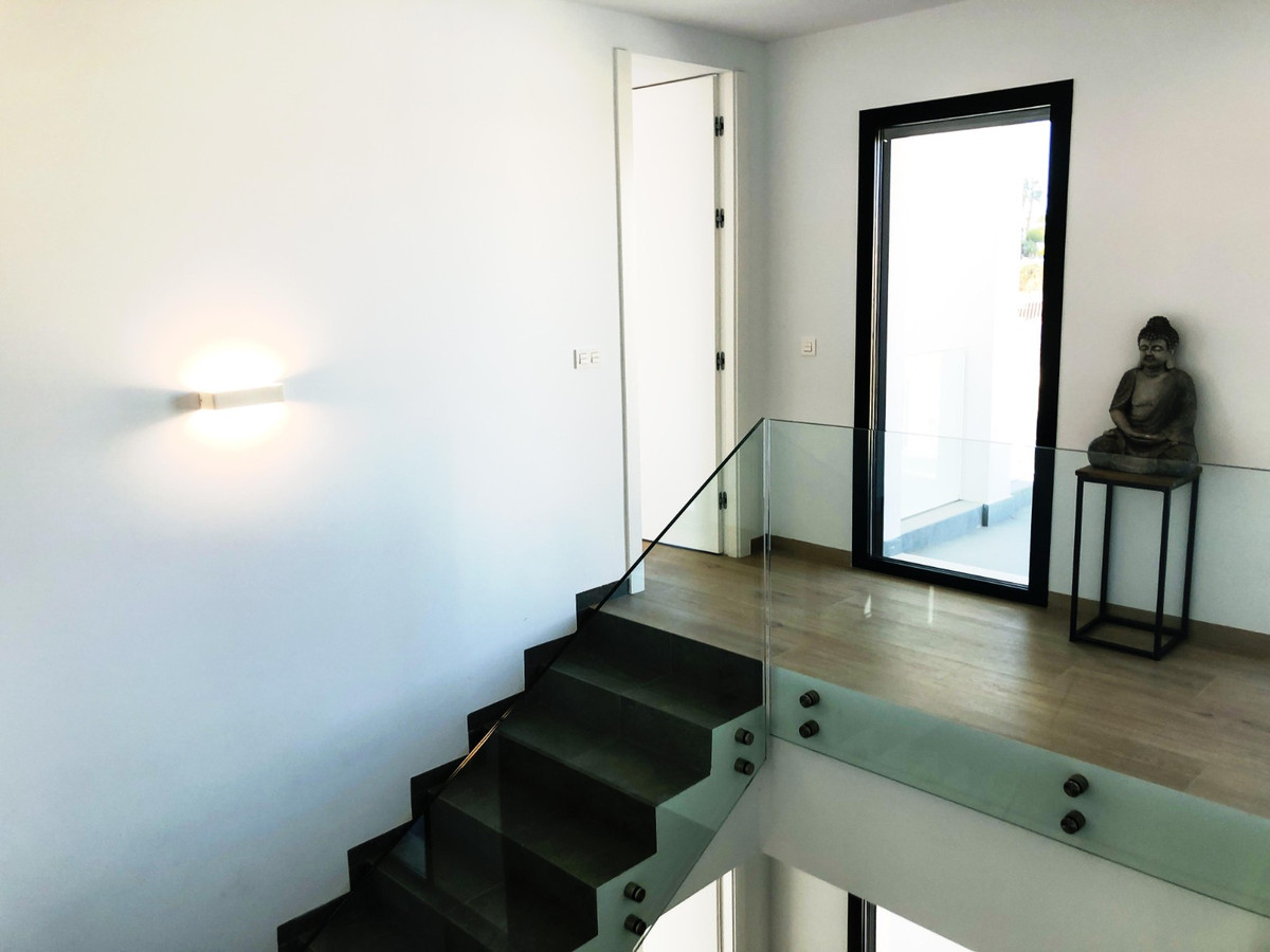 Huis te koop in Ciudad Quesada | 6 slaapkamers H5354668