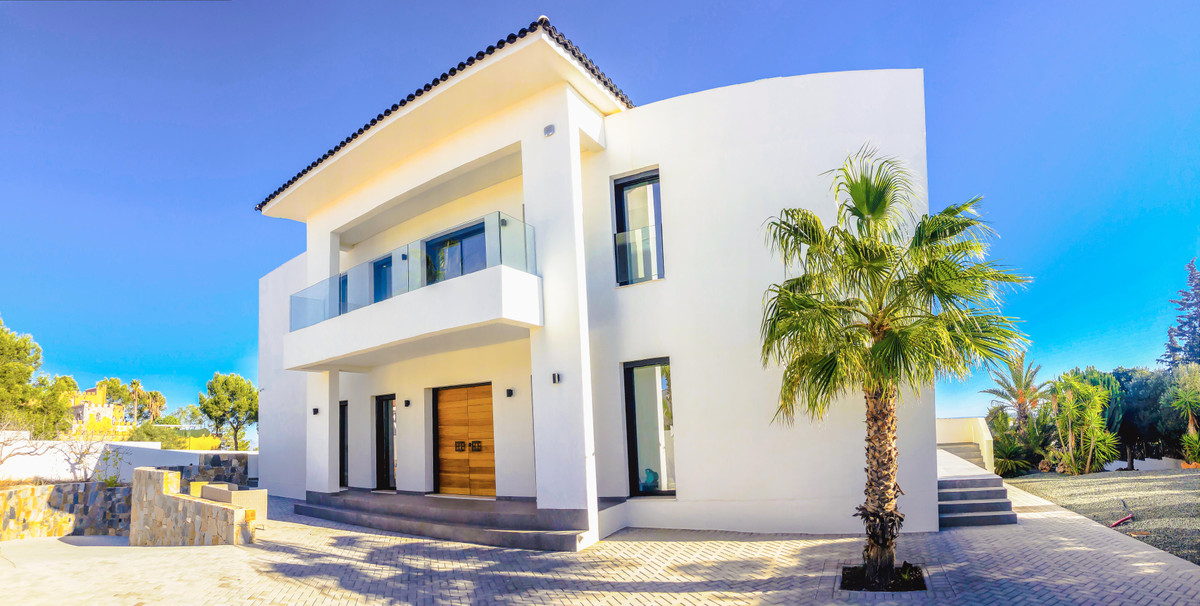 Huis te koop in Ciudad Quesada | 6 slaapkamers H5354668