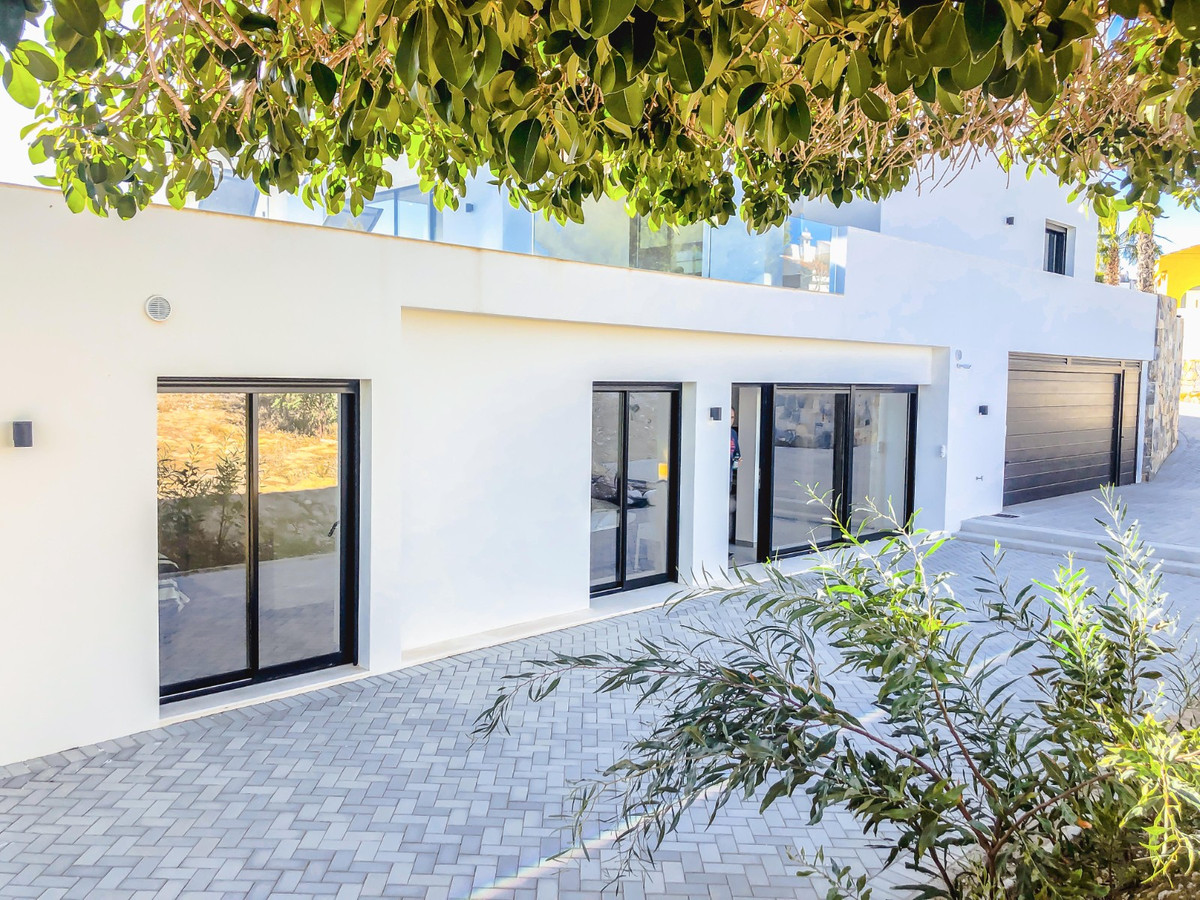 Huis te koop in Ciudad Quesada | 6 slaapkamers H5354668