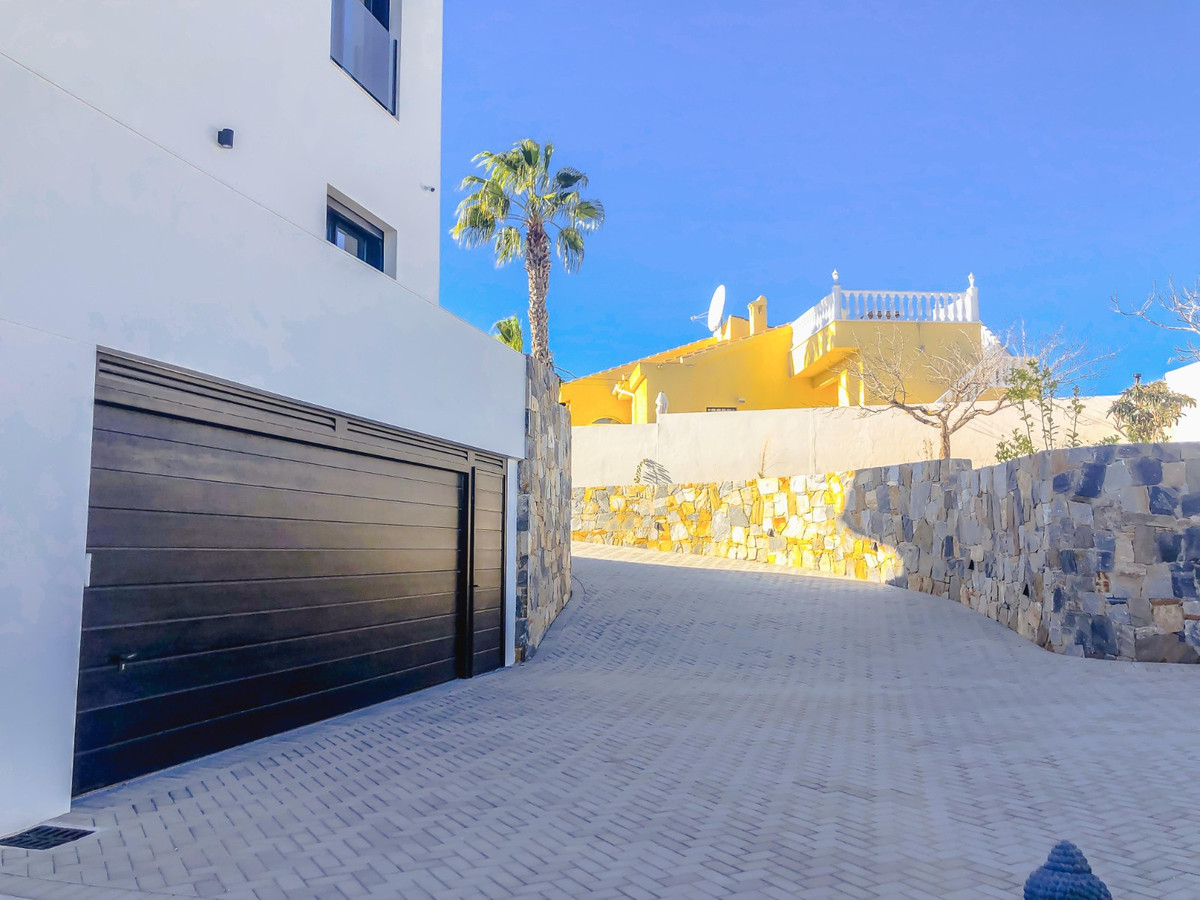 Huis te koop in Ciudad Quesada | 6 slaapkamers H5354668