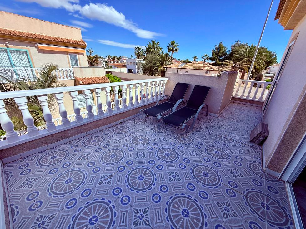 Huis te koop in Ciudad Quesada | 3 slaapkamers H5357776