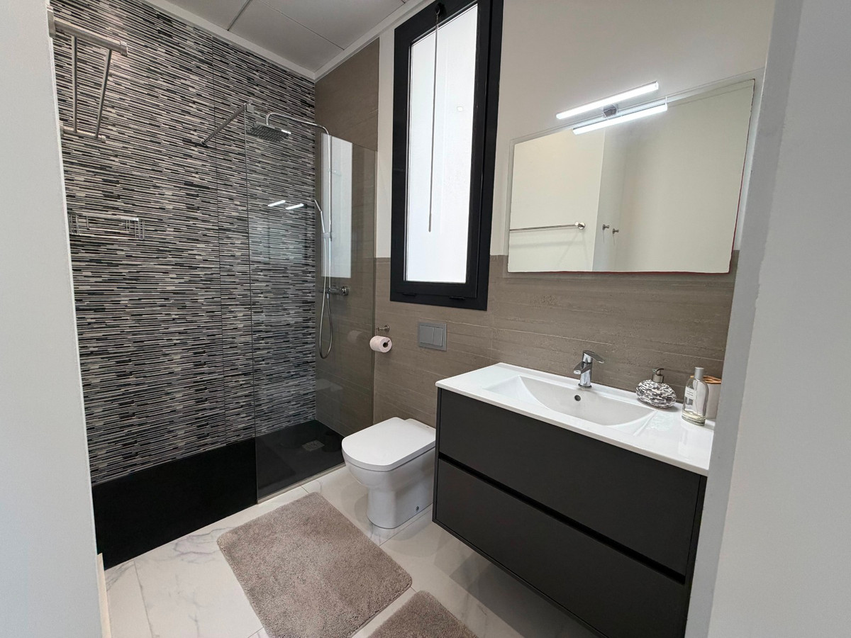 Huis te koop in Ciudad Quesada | 3 slaapkamers H5363098