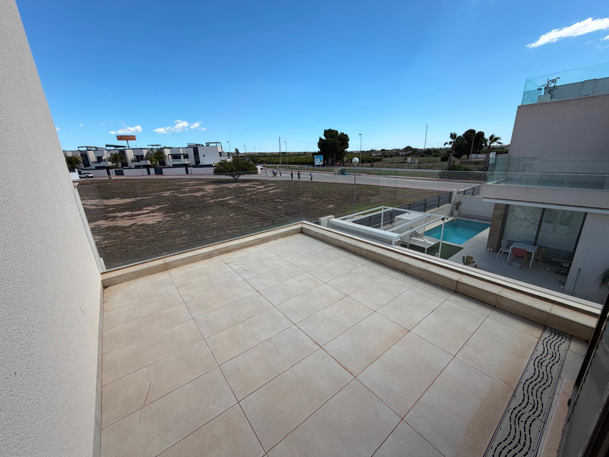 Huis te koop in Ciudad Quesada | 3 slaapkamers H5363098