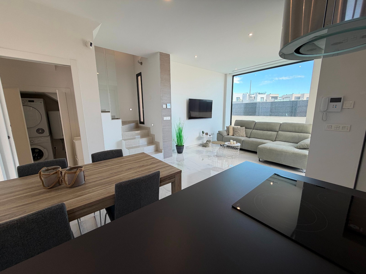 Huis te koop in Ciudad Quesada | 3 slaapkamers H5363098