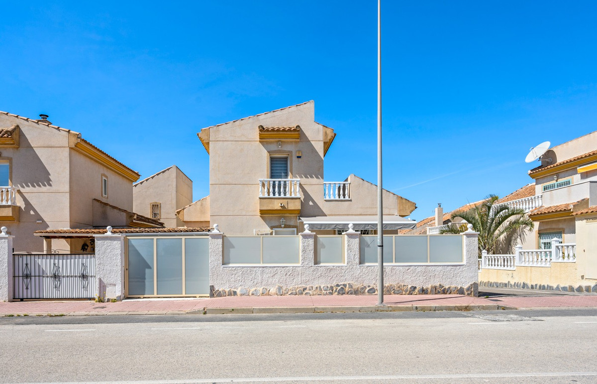 Huis te koop in Ciudad Quesada | 3 slaapkamers H5363635