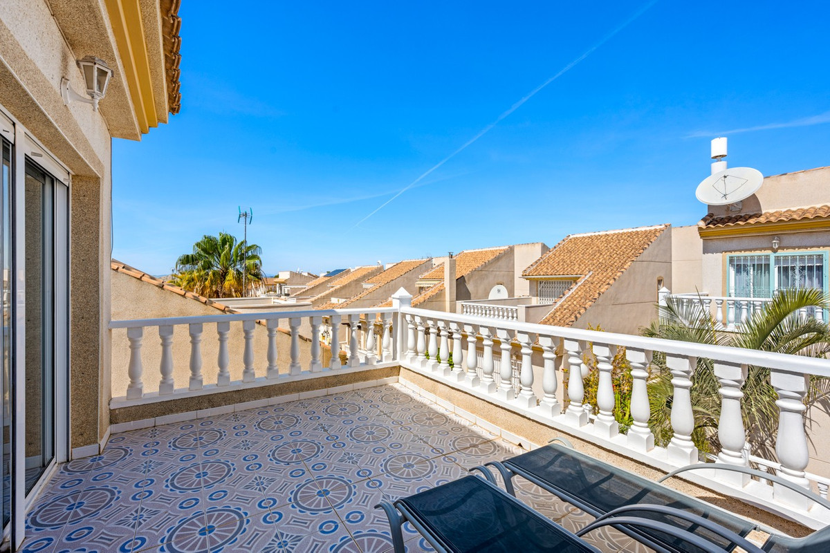 Huis te koop in Ciudad Quesada | 3 slaapkamers H5363635