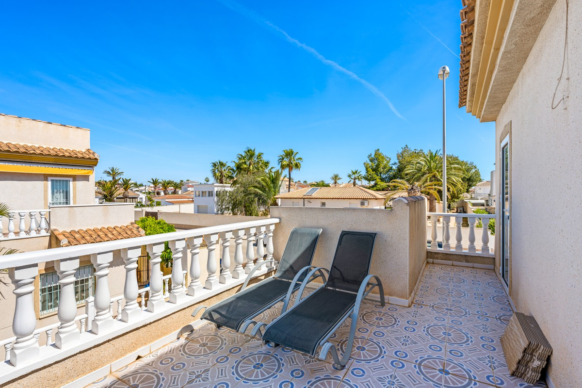 Huis te koop in Ciudad Quesada | 3 slaapkamers H5363635