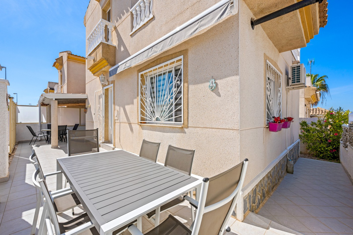 Huis te koop in Ciudad Quesada | 3 slaapkamers H5363635