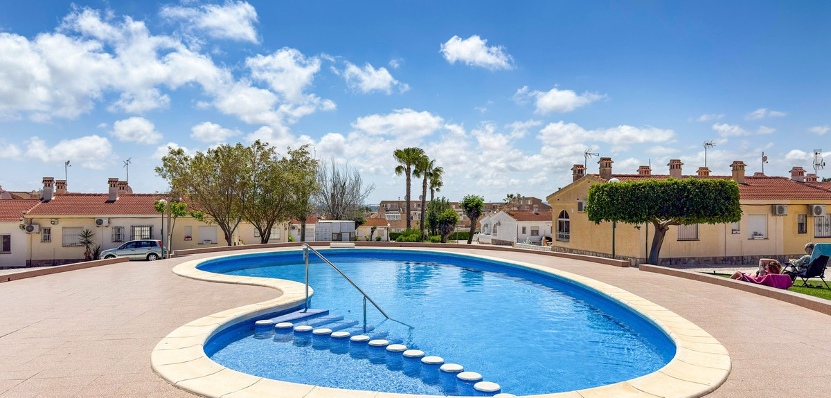 Bungalow te koop in Ciudad Quesada | 1 slaapkamers H5368507