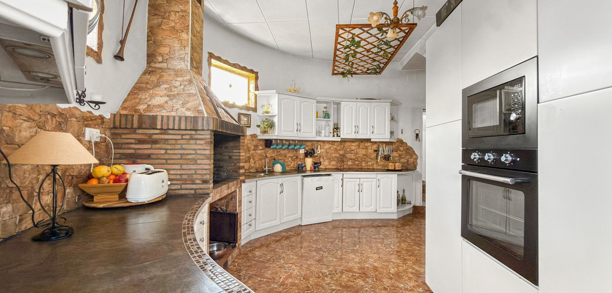 Huis te koop in Ciudad Quesada | 7 slaapkamers H5368513