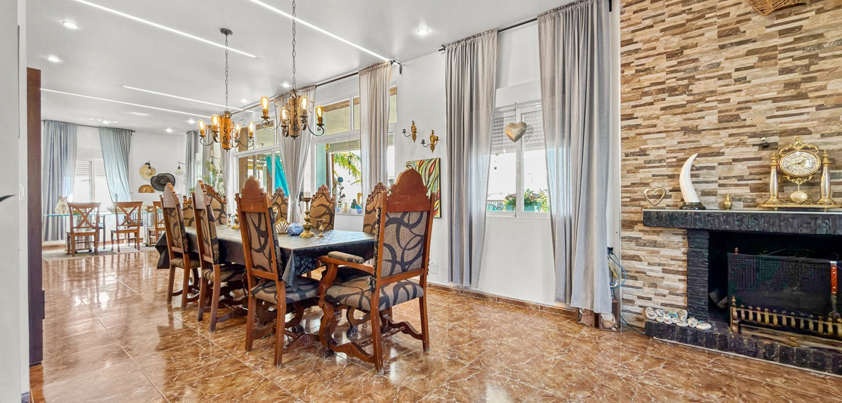 Huis te koop in Ciudad Quesada | 7 slaapkamers H5368513