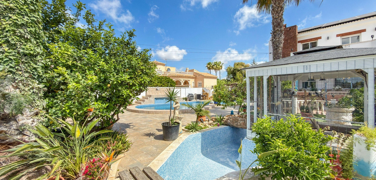 Huis te koop in Ciudad Quesada | 7 slaapkamers H5368513