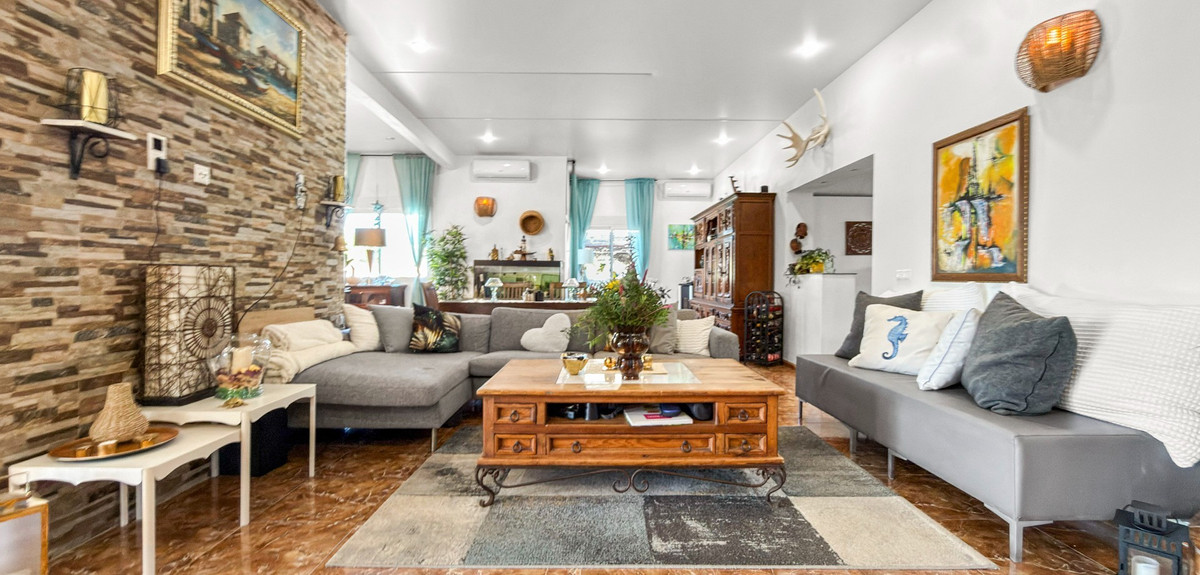 Huis te koop in Ciudad Quesada | 7 slaapkamers H5368513