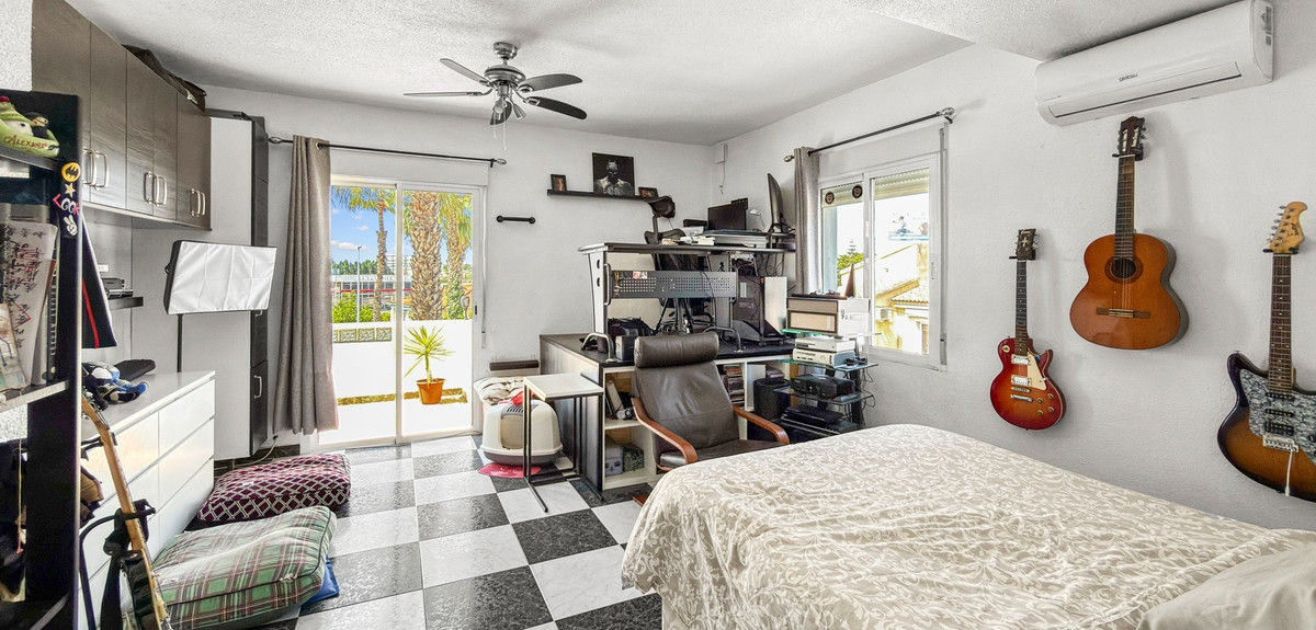 Huis te koop in Ciudad Quesada | 7 slaapkamers H5368513