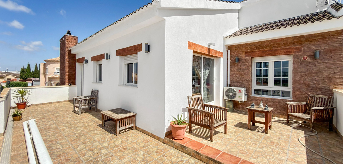 Huis te koop in Ciudad Quesada | 7 slaapkamers H5368513