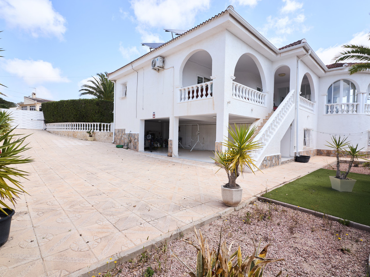Property main view 4