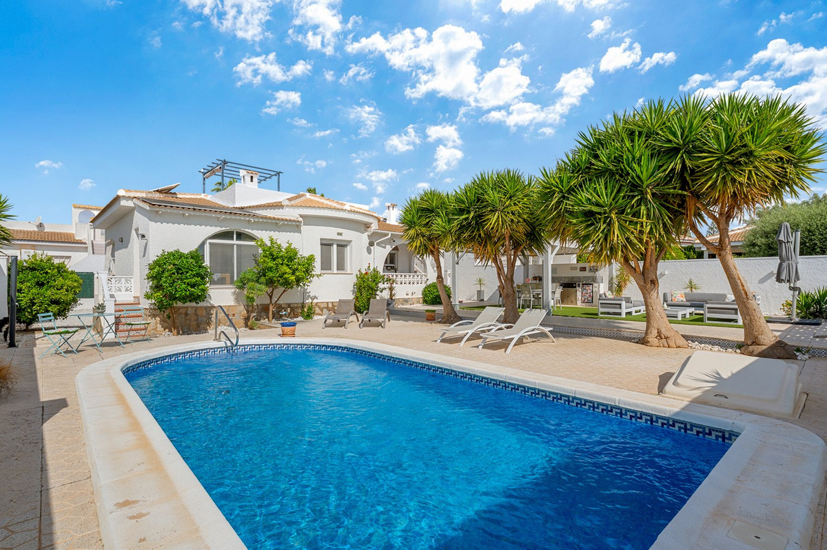 Huis te koop in Ciudad Quesada | 3 slaapkamers H5378218