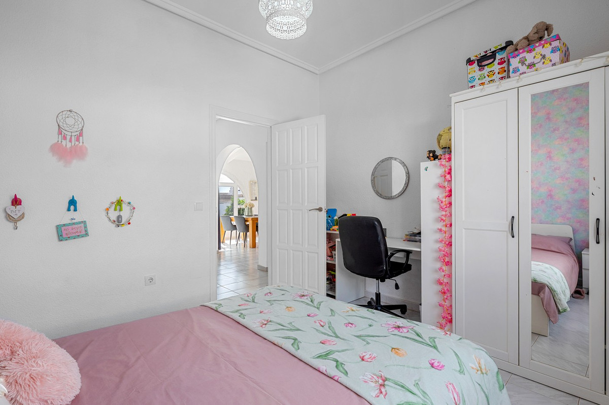 Huis te koop in Ciudad Quesada | 3 slaapkamers H5378218