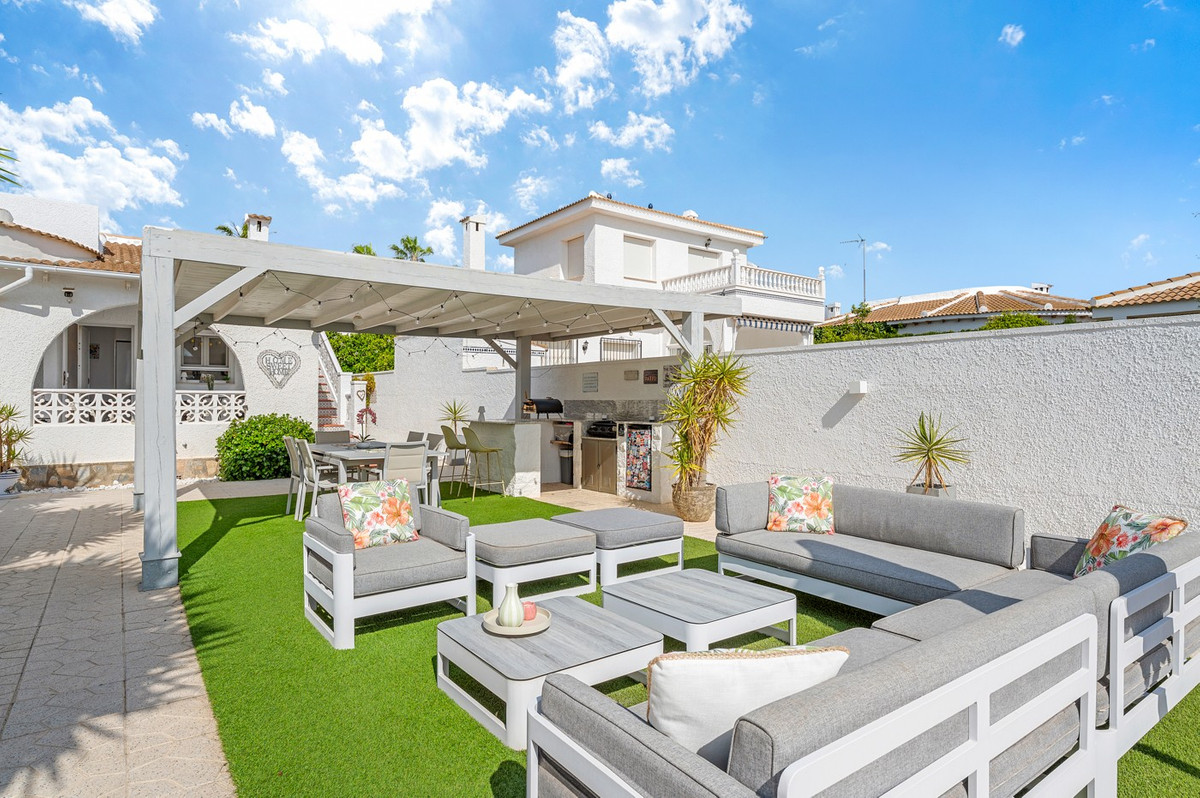 Huis te koop in Ciudad Quesada | 3 slaapkamers H5378218