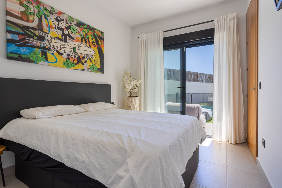 Huis te koop in Ciudad Quesada | 4 slaapkamers H5389495