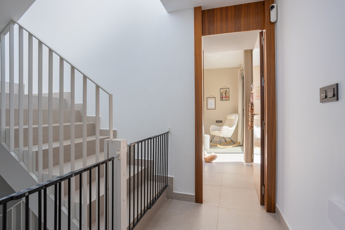 Huis te koop in Ciudad Quesada | 4 slaapkamers H5389495