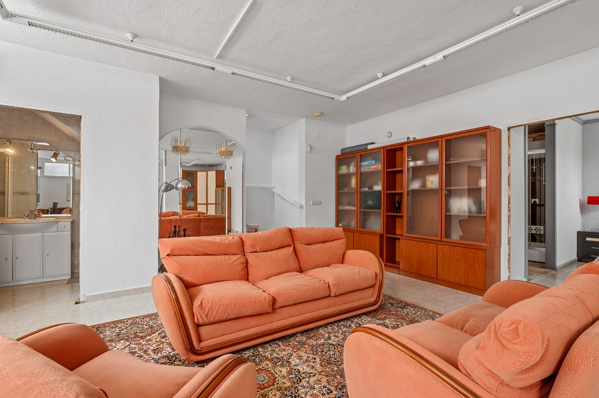Huis te koop in Ciudad Quesada | 4 slaapkamers H5400862