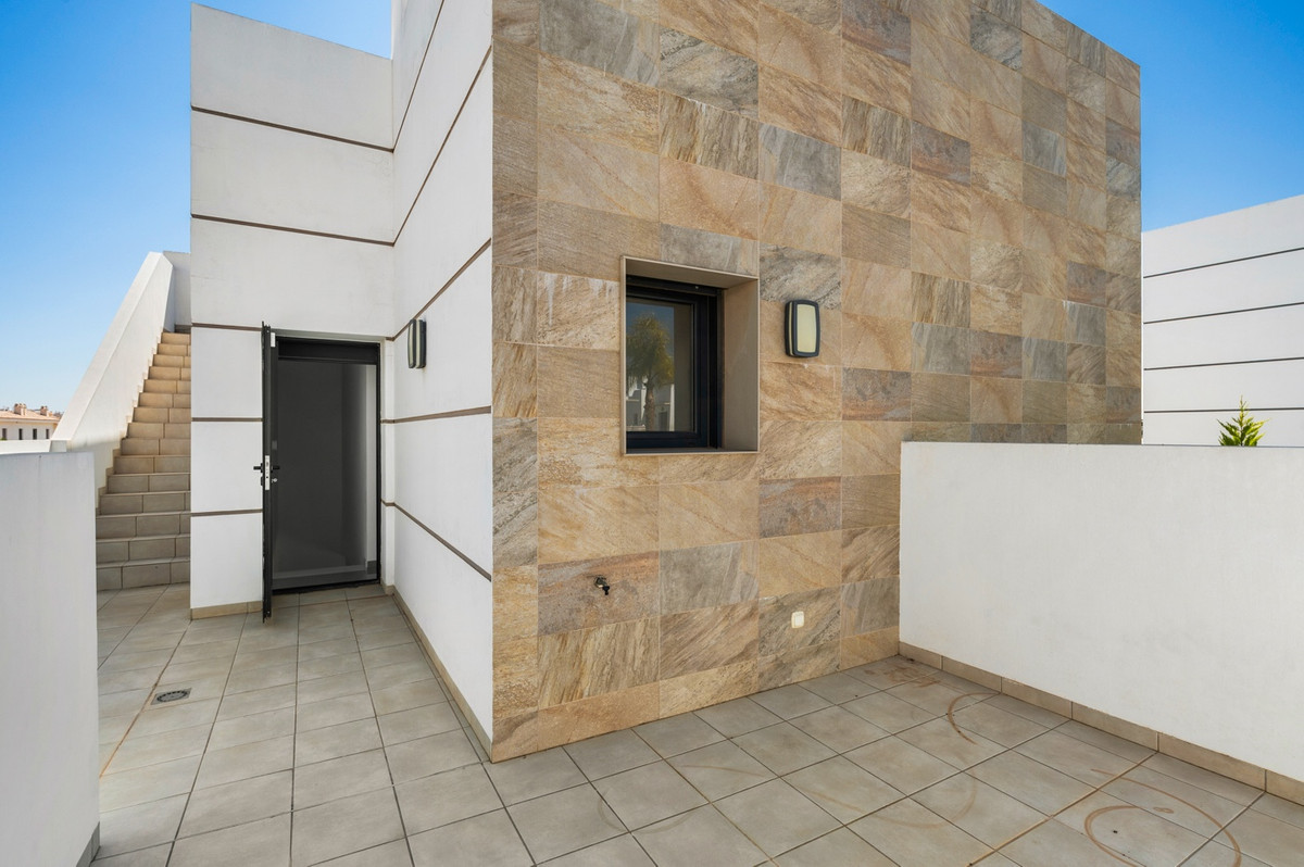 Huis te koop in Ciudad Quesada | 3 slaapkamers H5400892