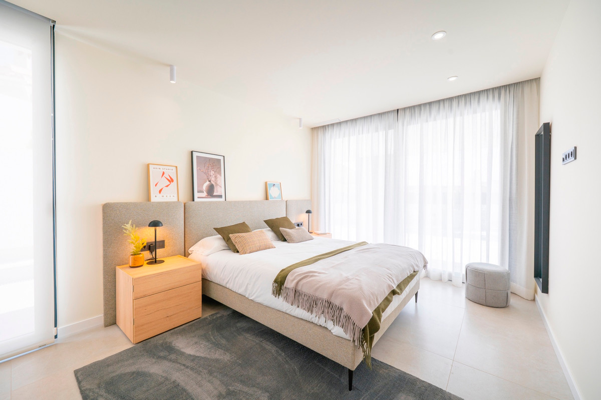 Huis te koop in Ciudad Quesada | 4 slaapkamers H5400946