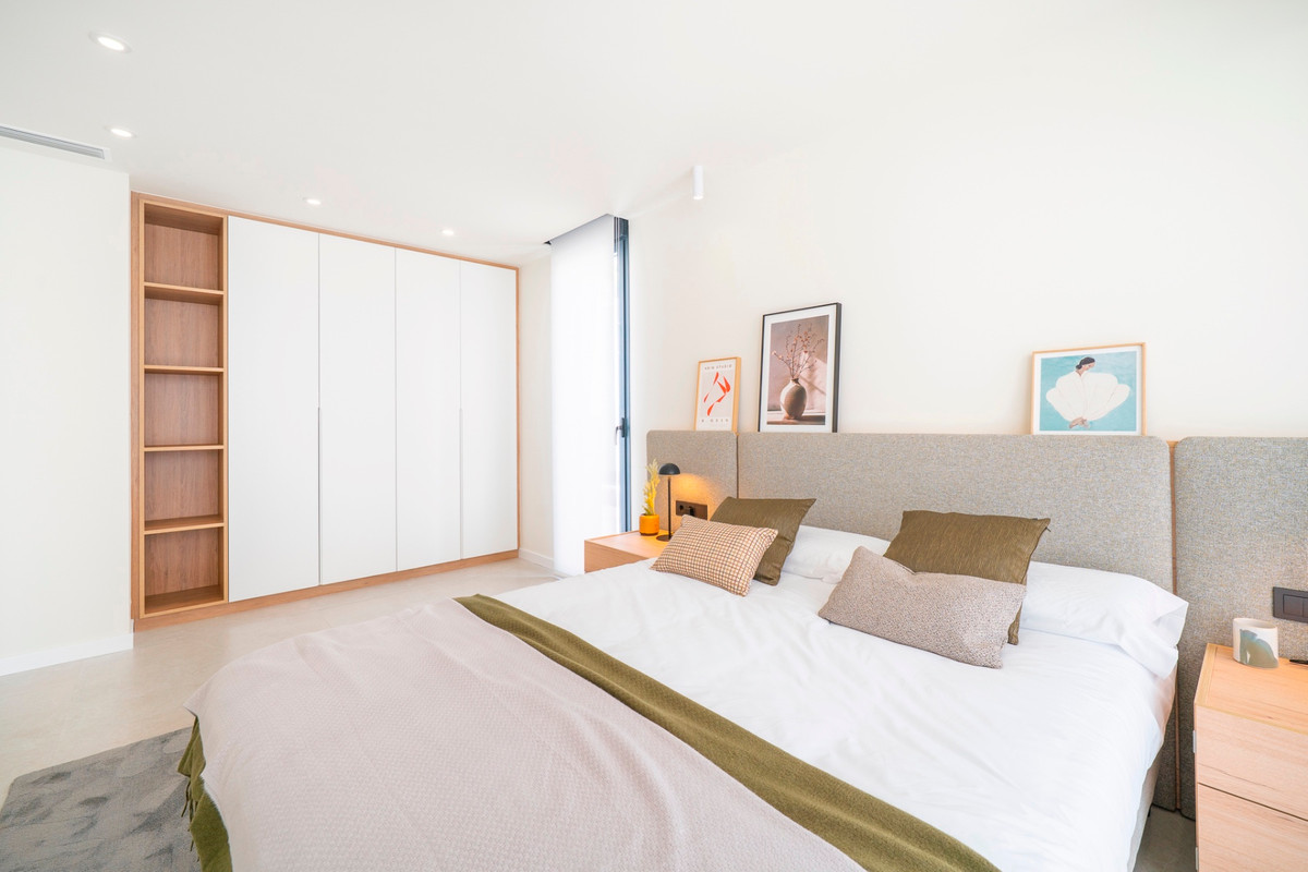 Huis te koop in Ciudad Quesada | 4 slaapkamers H5400946