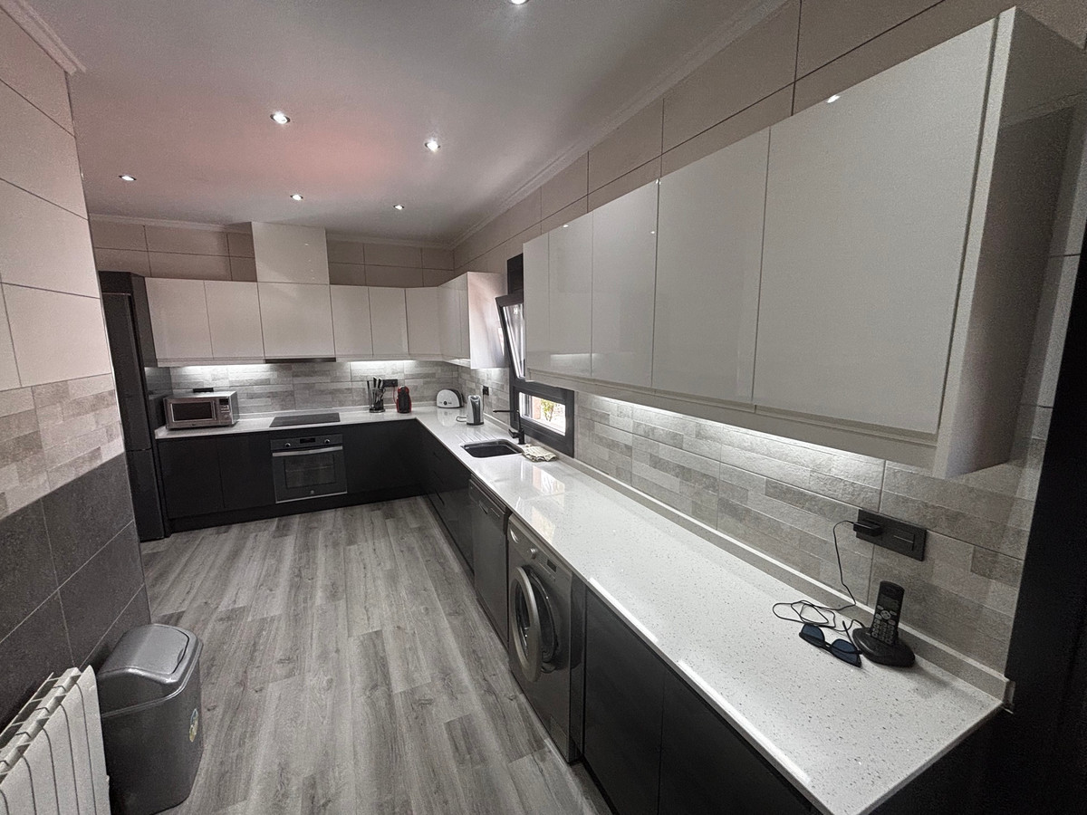 Huis te koop in Ciudad Quesada | 4 slaapkamers H5407093