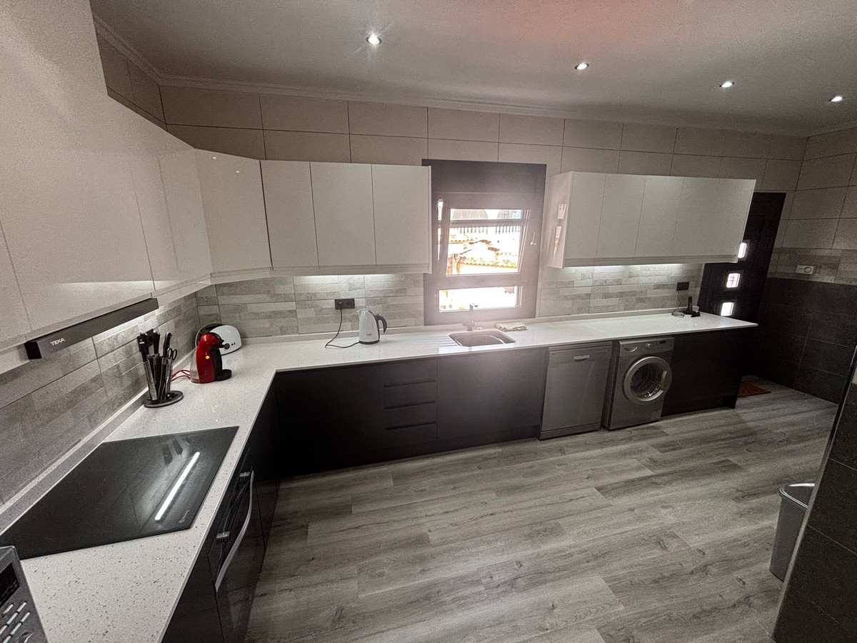 Huis te koop in Ciudad Quesada | 4 slaapkamers H5407093
