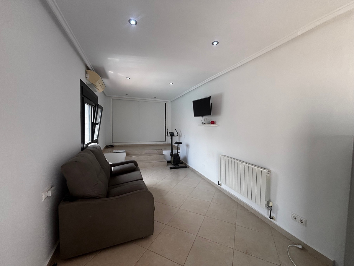 Huis te koop in Ciudad Quesada | 4 slaapkamers H5407093