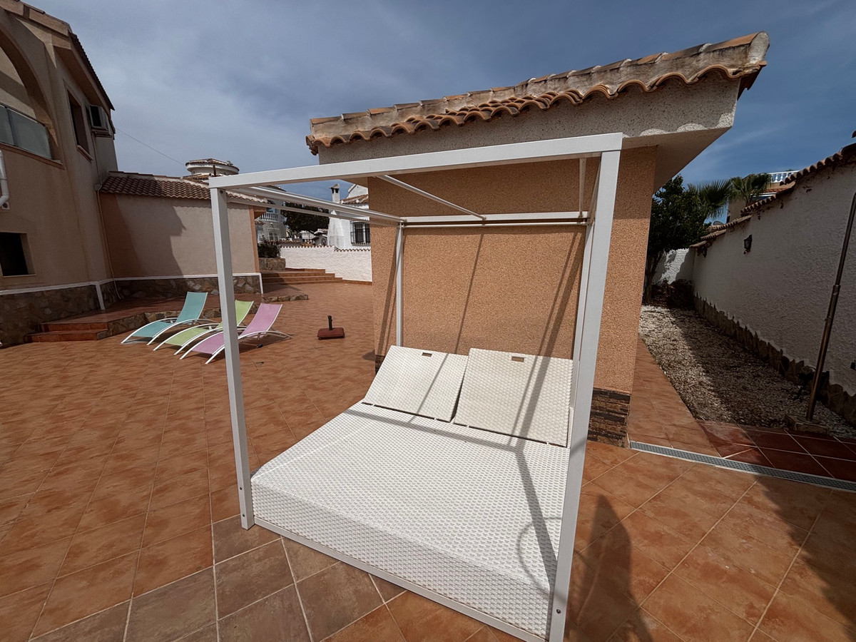Huis te koop in Ciudad Quesada | 4 slaapkamers H5407093